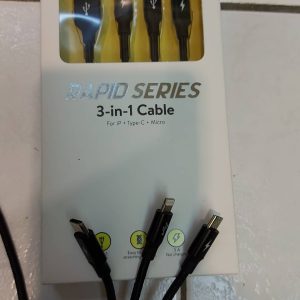 【現貨速發】倍思一拖三充電線　最高可達2.4 到 3 A（max）支援蘋果傳輸